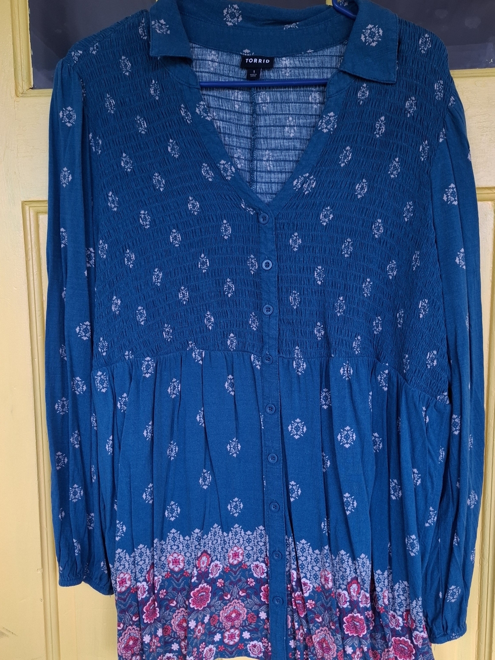torrid Teal Blue Button-Up Floral Peasant Blouse